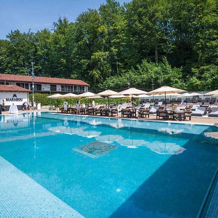 Marabou Resort Μπρασόβ Εξωτερικό φωτογραφία