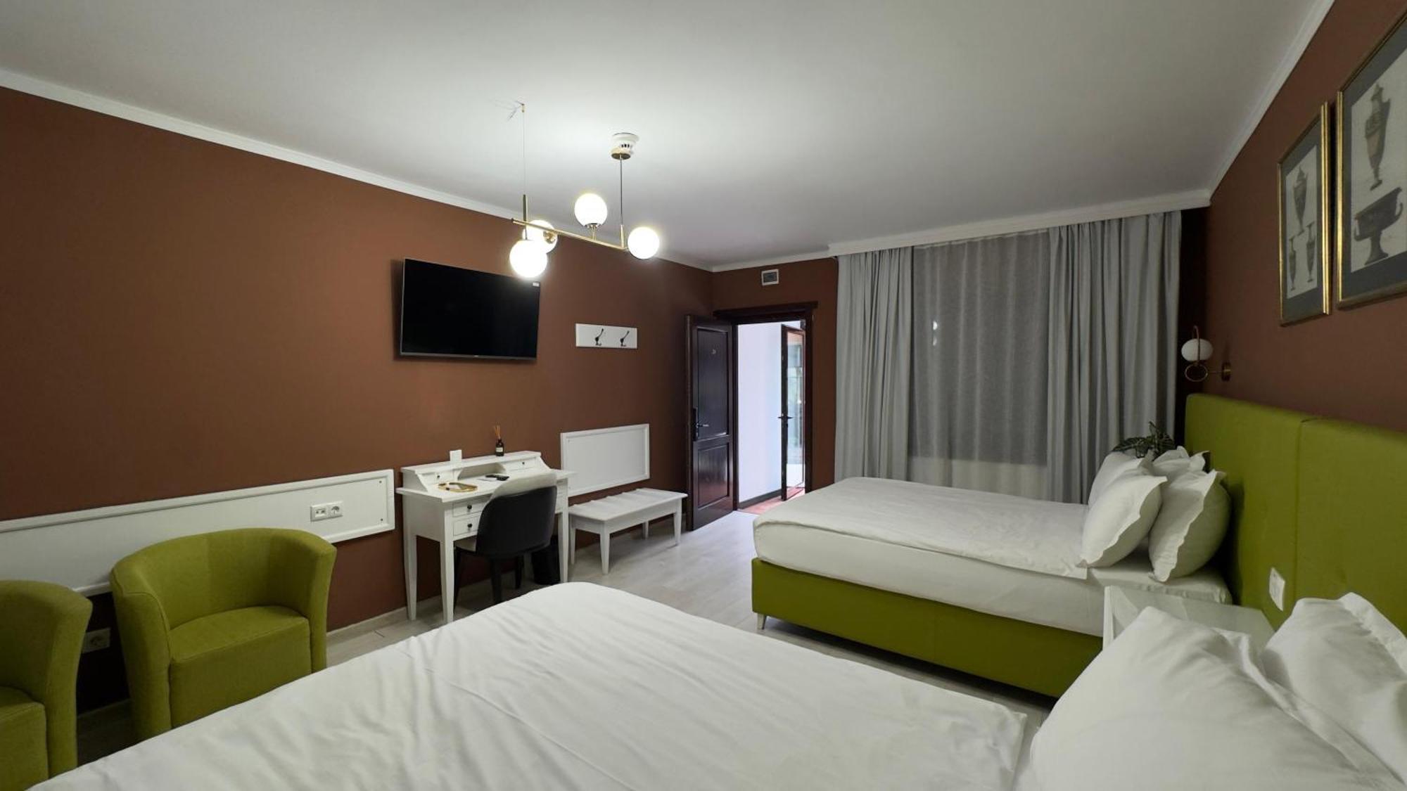 Marabou Resort Μπρασόβ Εξωτερικό φωτογραφία