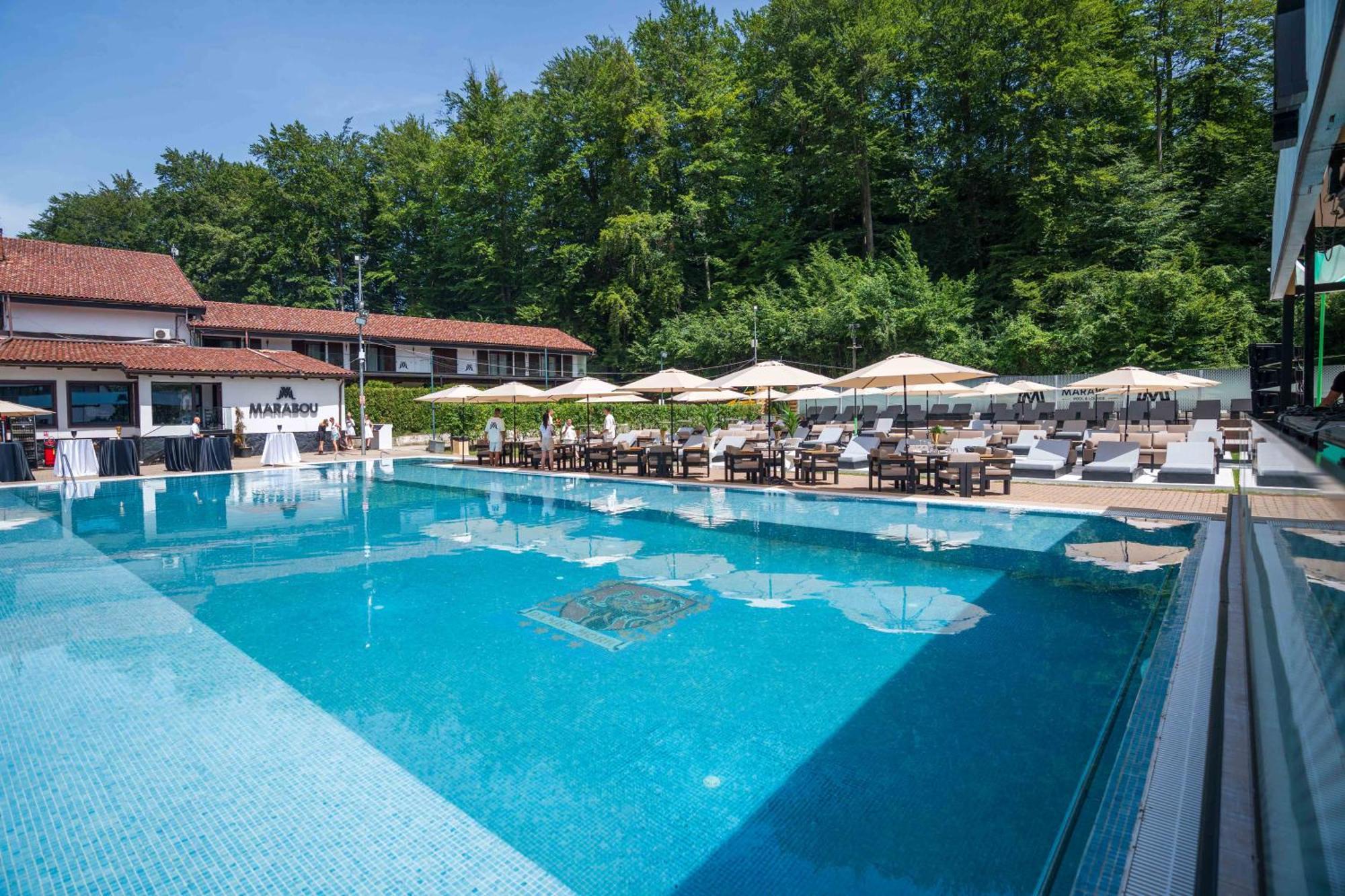 Marabou Resort Μπρασόβ Εξωτερικό φωτογραφία