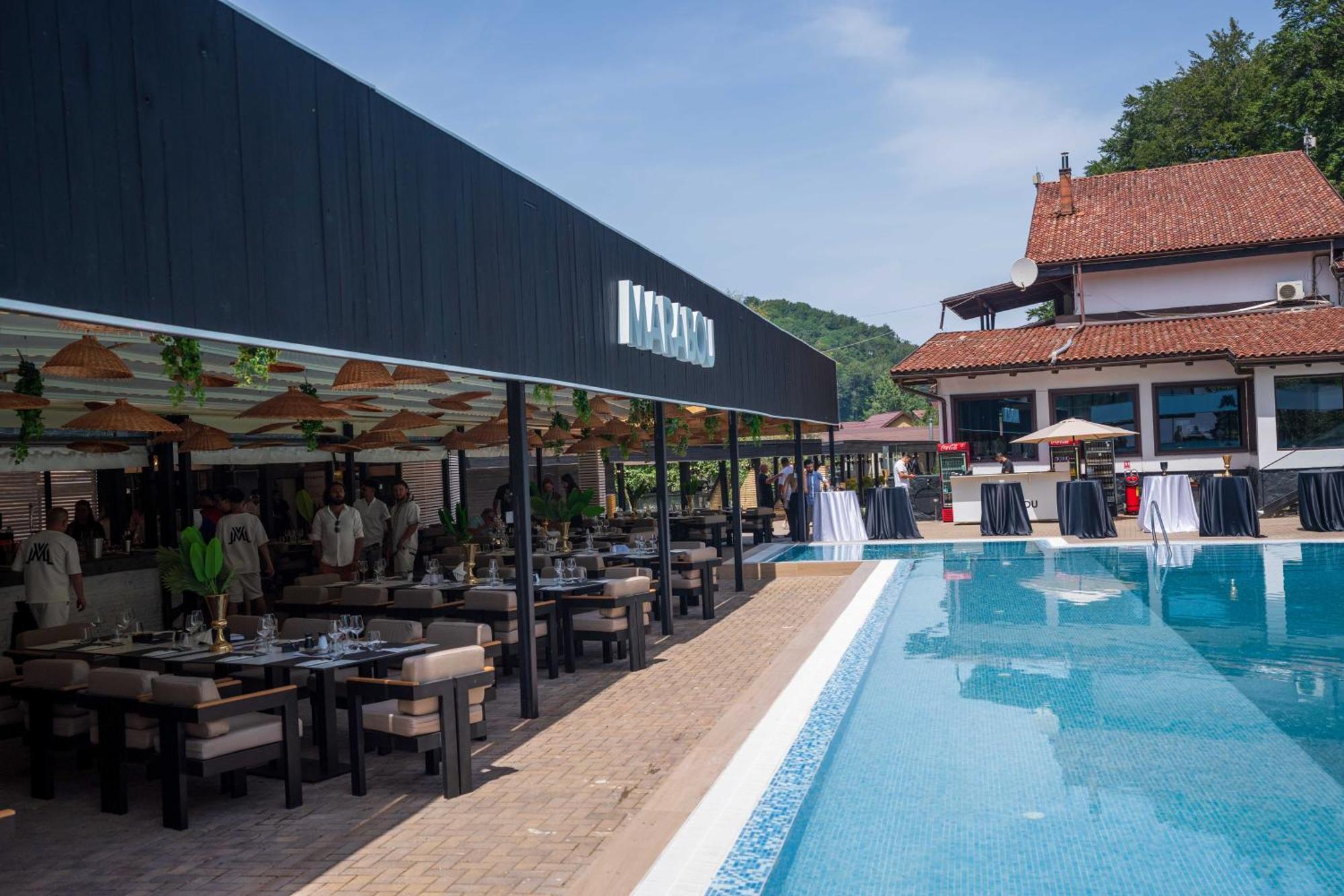 Marabou Resort Μπρασόβ Εξωτερικό φωτογραφία