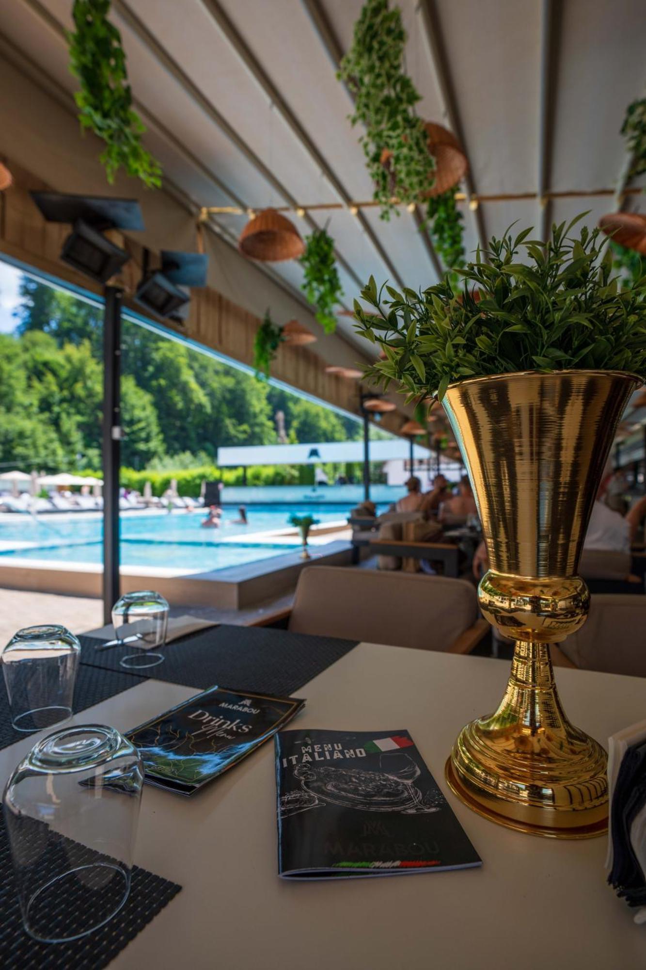 Marabou Resort Μπρασόβ Εξωτερικό φωτογραφία
