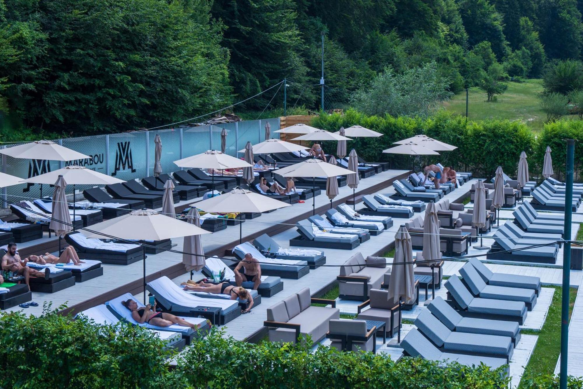Marabou Resort Μπρασόβ Εξωτερικό φωτογραφία